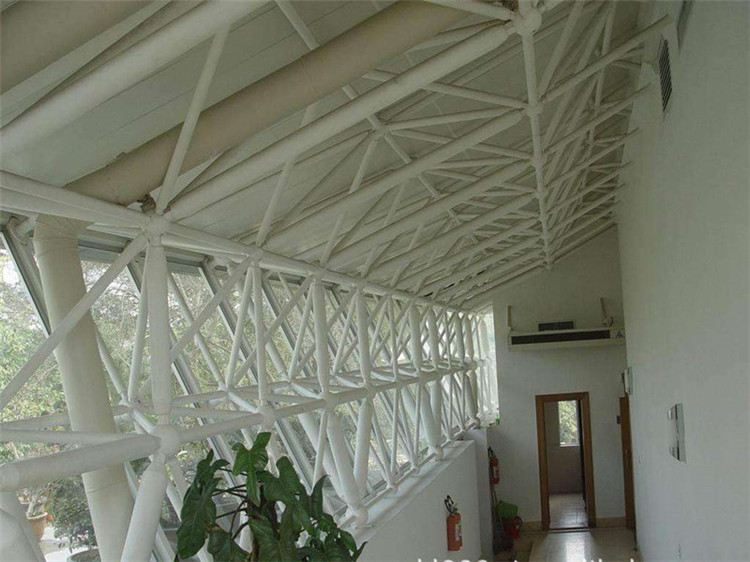 水庫(kù)網(wǎng)架加工工程案例