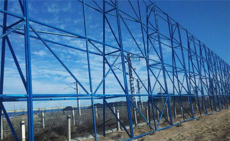 環(huán)保擋風(fēng)墻網(wǎng)架工程